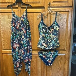 Floral Blue Swimwear Set